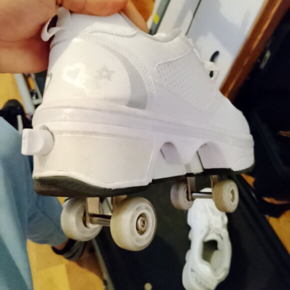Unisex Retractable roller skates skate shoes white 4 wheels - Picture 2 of 4